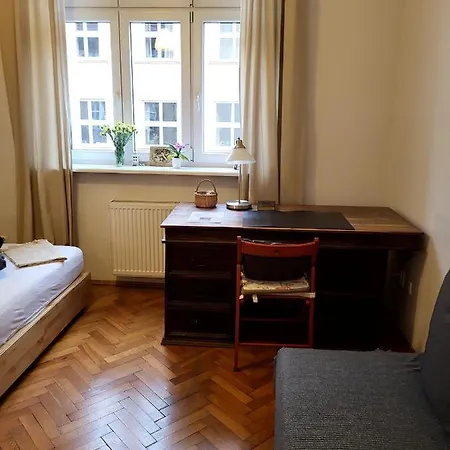 On Kazimierz *